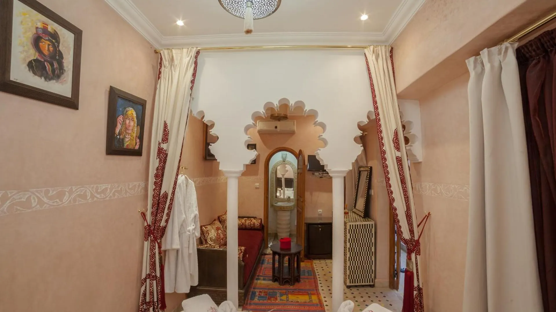 Riad Ikalimo 1 Marrakesh Marocko