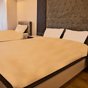 Parla Hotel Estambul