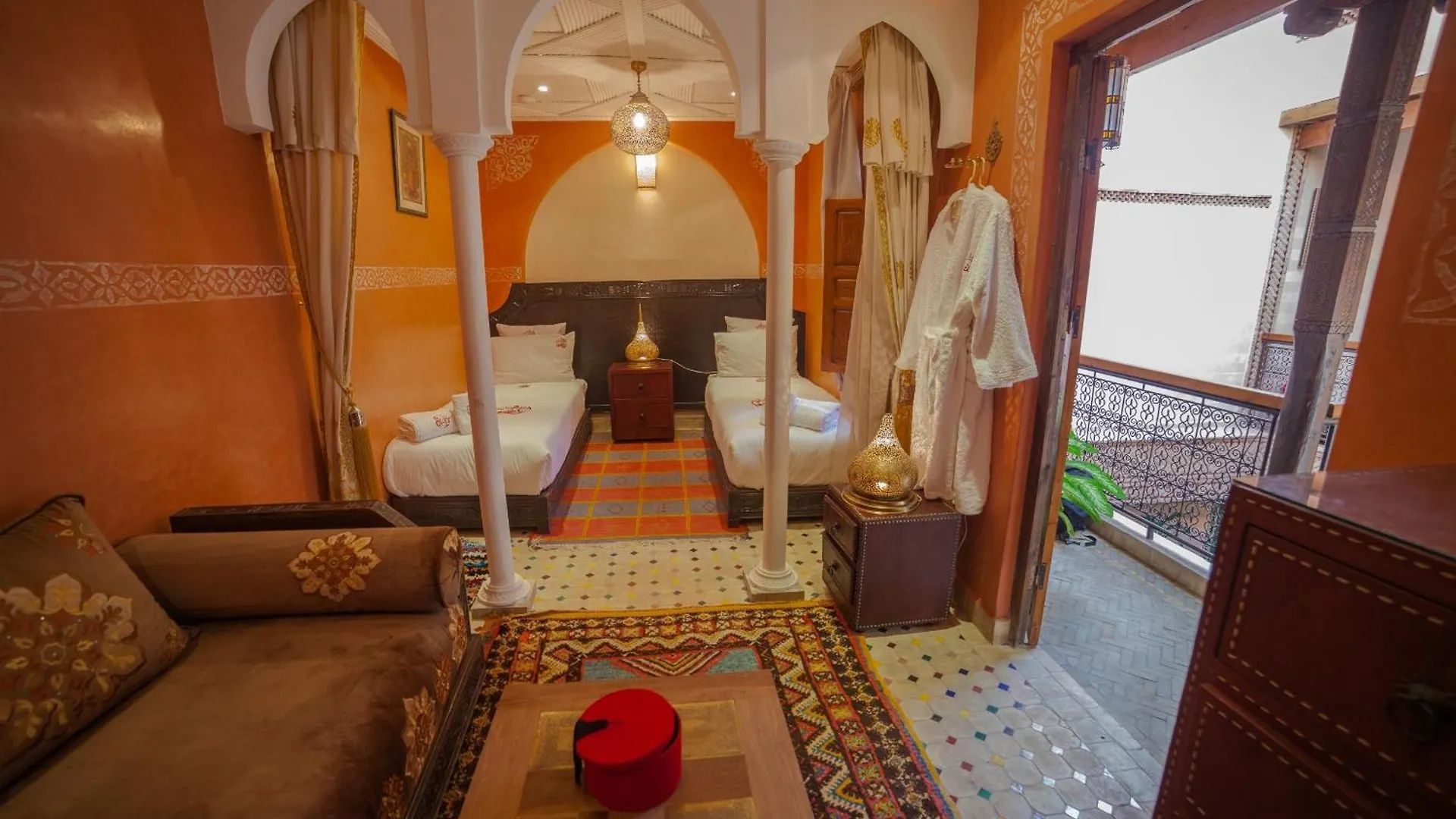 Riad Ikalimo 1 Marrakesh 0*,